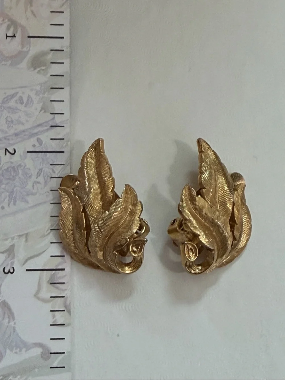 Vintage Trifari Gold Tone Leaf Clip-On Earrings